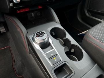 Ford Kuga III SUV Facelifting 2.5 FHEV 180KM 2025 Od ręki - ST-Line 2.5 FHEV 180KM / Pakiet Winter, Driver Assistance, zdjęcie 9