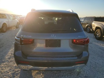 Mercedes GLB 2020 Mercedes-Benz GLB 250 4Matic 2020 2.0l 2.0 Benzyna 255KM, zdjęcie 2