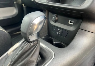 Citroen C3 IV 2024 Citroen C3 Automat Skorzana kierownica Klimatyzacja Czujniki parkowania, zdjęcie 13