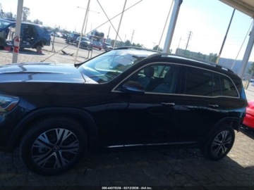 Mercedes GLB 2024 Mercedes-Benz GLB 250 4Matic 2024 2.0 Benzyna 221KM, zdjęcie 2