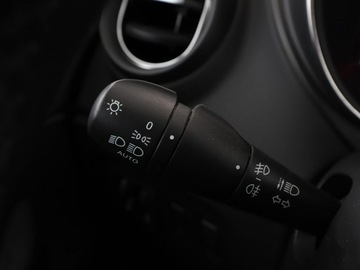 Renault Captur I Crossover Facelifting 0.9 Energy TCe 90KM 2018 Renault Captur BOSE navi kamera klima-auto, zdjęcie 30