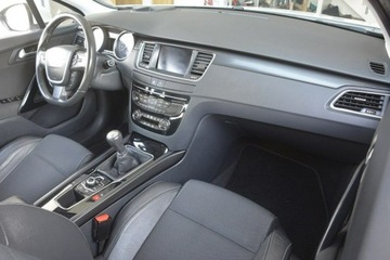 Peugeot 508 I Sedan 1.6 THP 156KM 2013 Peugeot 508 1.6 Turbo doinwestowany nawi po serwis, zdjęcie 12