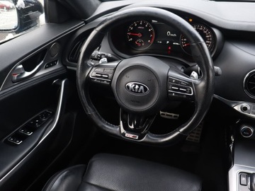 Kia Stinger Liftback 2.0 T-GDi 245KM 2020 Kia Stinger 2.0 T-GDI, Salon Polska, zdjęcie 6