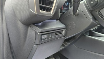 Citroen C5 X Liftback 1.6 PureTech  181KM 2022 Citroen C5X Benzyna 1.6, zdjęcie 17