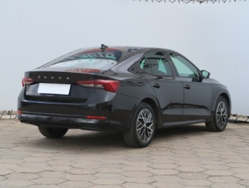 Skoda Octavia IV Liftback 1.0 TSI EVO 110KM 2020 Skoda Octavia 1.0 TSI, Salon Polska, Klima, zdjęcie 4