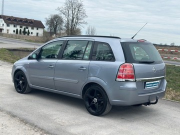 Opel Zafira B 1.8 ECOTEC 140KM 2007 Opel Zafira Raty 1.8 benz 140KM 7 osobowy Klima Alufelga Zarejestrowany G, zdjęcie 13