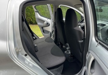 Toyota Aygo I Hatchback 3d 1.0 VVT-i 68KM 2011 Toyota Aygo 1,0 68KM Niski Przebieg Klimatyzacja Bezwypadkowy Dla wymagaja, zdjęcie 20