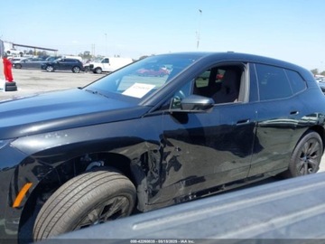 BMW iX 2025 BMW iX xDrive50 2025 Elektryczny 516KM, zdjęcie 2