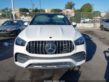 Mercedes GLE V167 2022 Mercedes-Benz GLE 2022 MERCEDES-BENZ AMG GLE 53 COUPE 4MATIC 3.0 Benzyna, zdjęcie 7