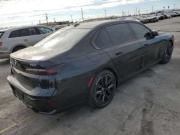 BMW Seria 7 G70 2024 BMW Seria 7 740i 2024 3.0l 3.0 Benzyna 375KM, zdjęcie 3