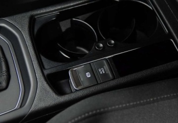 Volkswagen Touran III 2019 Volkswagen Touran 2.0 TDI _ Automat _ 5os _ 2.0 Diesel 115KM, zdjęcie 25