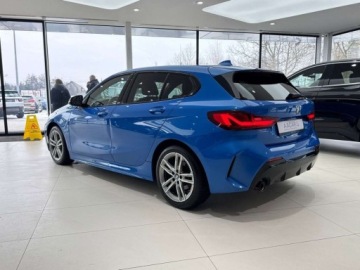 BMW Seria 1 F40 2020 BMW Seria 1 M sport Ambniente Blind spot CarPlay LED Salon Polska, zdjęcie 1