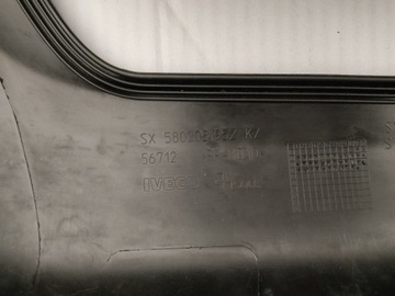 IVECO DAILY 2014+ ОБИВКА ДВЕРНОГО КАРМАННА ЛЕВАЯ