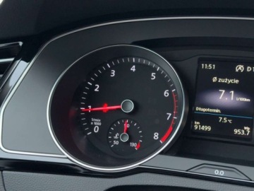 Volkswagen Passat B8 Variant Facelifting 1.5 TSI EVO 150KM 2023 Volkswagen Passat Variant 1.5 TSI Evo Business DSG FV 23 gwarancja 1.5, zdjęcie 17