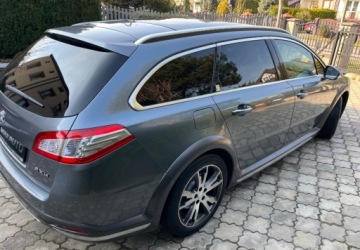 Peugeot 508 I RXH 2.0 HYbrid4 200KM 2012 Peugeot 508 2.0 diesel hybryda Automat 4x4 Wersja RXH 2.0 Hybryda, zdjęcie 4