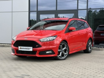 Ford Focus III ST Kombi 2.0 TDCi 185KM 2015 Ford Focus Półskóra, Navi, Grzane fotele, LED,