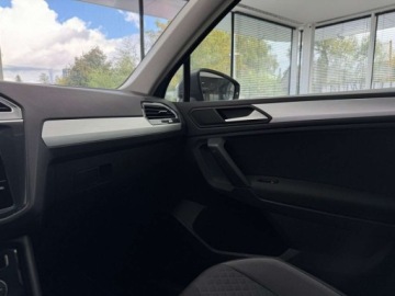 Volkswagen Tiguan II SUV 1.5 TSI EVO 150KM 2019 Volkswagen Tiguan Comfort 1 wlasciciel Salon Polska FV 23 gwarancja d, zdjęcie 26