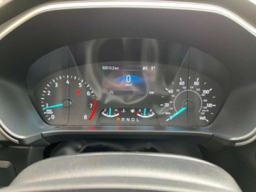 Ford Escape III 2022 Ford Escape 2.0 benzyna 254 KM automat zarej w PL zadbany zamiana, zdjęcie 9