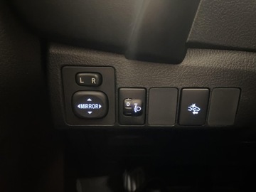 Toyota Corolla XI Sedan Facelifting 1,6 Valvematic 132KM 2018 Toyota Corolla 1.6 Premium MS EU6 Seria E16 (2012-, zdjęcie 17