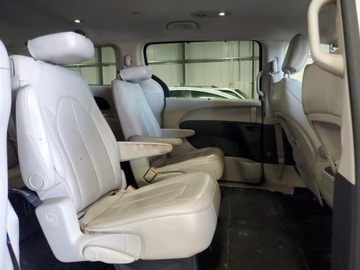 Chrysler Pacifica II 3.6 V6 291KM 2017 Chrysler Pacifica 2017r., Touring L, 3.6L, od ubezpieczalni 3.6 Benzyna, zdjęcie 8