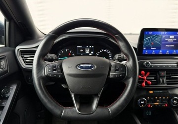 Ford Focus IV Hatchback 1.5 EcoBoost 150KM 2021 Ford Focus 1.5 EcoBoost 150KM AT ST-Line Salon PL ASO Pierwszy wlasciciel, zdjęcie 16