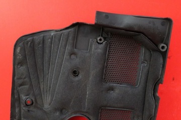 ВЕРХНЯЯ КРЫШКА ДВИГАТЕЛЯ 058103724Q AUDI A6 C5 1.8 T 150 л.с. 97-01