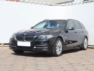 BMW Seria 5 F10-F11 Touring Facelifting 520d 190KM 2016 BMW 5 520d, Serwis ASO, 187 KM, Automat, Skóra, zdjęcie 1
