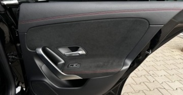 Mercedes CLA C118/X118 Coupe Facelifting 1.3 180 136KM 2024 Mercedes-Benz CLA Salon PL AMG Line Kamera Czujniki MBUX Carplay Android A, zdjęcie 25
