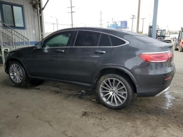 Mercedes GLC C253 2020 Mercedes-Benz GLC 2020, 2.0L, 4x4, COUPE, od ubezpieczalni 2.0 Benzyna, zdjęcie 5