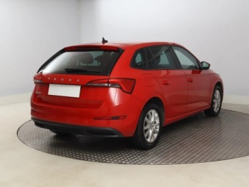 Skoda Scala Hatchback 1.0 TSI 115KM 2019 Skoda Scala 1.0 TSI, Salon Polska, Automat, Klima, zdjęcie 4