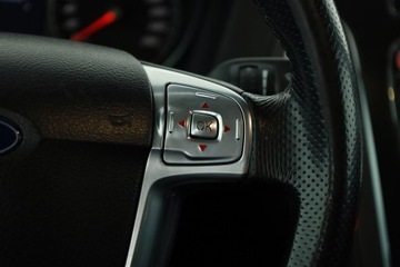 Ford Mondeo IV Hatchback 2.0 Duratorq TDCi DPF 140KM 2011 Ford Mondeo 2.0 TDCi, Salon Polska, Xenon, Klima, zdjęcie 12