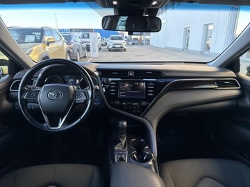 Toyota Camry IX Sedan 2.5 Hybrid Dynamic Force 218KM 2019 Toyota Camry 2.5 Hybrid Comfort CVT 2.5 Hybrid Com, zdjęcie 8