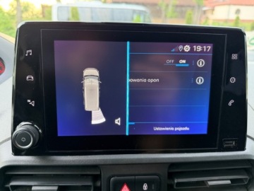 Peugeot Rifter Standard 1.5 BlueHDI 130KM 2019 Peugeot Rifter wersja dluga L2 HDI - 6 biegow Zadbany w oryginale VAT 23%, zdjęcie 31