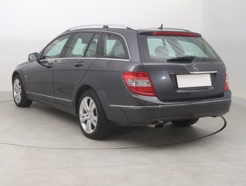 Mercedes Klasa C W203 Coupe W203 1.8 (C 200 Kompressor) 163KM 2008 Mercedes C C 200 Kompressor , Skóra, Navi, Xenon, zdjęcie 3