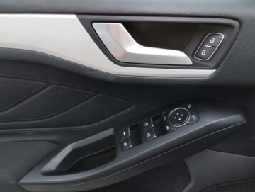 Ford Focus III Sedan Facelifting 1.0 EcoBoost 125KM 2018 Ford Focus Ford Focus 1.0 salon PL, kamera, serwisowany, Gwarancja, FV VAT, zdjęcie 20