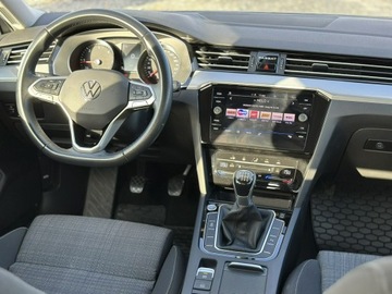 Volkswagen Passat B8 Limousine Facelifting 2.0 TDI SCR 150KM 2021 Volkswagen Passat 2.0 TDI 150KM 2021 ACC,zadbany, zdjęcie 3