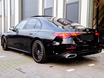 Mercedes Klasa E W214 Sedan 3.0 450d 367KM 2025 E Klasa 450 d 4-Matic AMG 3.0 (367KM) 2025, zdjęcie 3