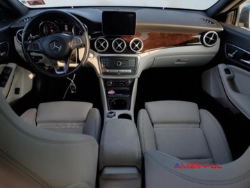 Mercedes CLA C117 2018 Mercedes-Benz CLA 2018 r., 2,0L 250 4MATIC 2.0 Benzyna 208KM, zdjęcie 8
