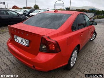 Volvo S40 II 1.6 DRIVe 109KM 2009 Volvo S40 Volvo S40 1.6D DPF DRIVe 1.6 Diesel 109KM, zdjęcie 4