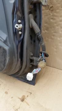 DVEŘE LEVÉ PŘEDNÍ SUBARU OUTBACK IV H3Q 09-15R