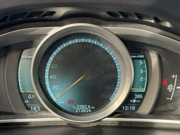 Volvo V40 II Hatchback 1.6 D2 115KM 2014 Volvo V40 1.6 D2 114KM 2014r KINETIC,Nowy rozrząd, zdjęcie 19