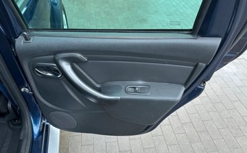 Dacia Duster I SUV Facelifting 1.5 dCi 109KM 2015 Dacia Duster 4x4 2015 1.5dCi, 109KM, Klima, Zarejestrowana w Polsce, VAT-m, zdjęcie 32