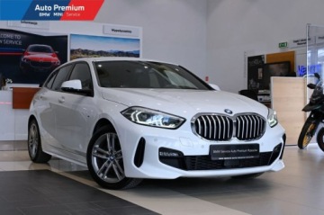 BMW Seria 1 F40 2021 BMW Seria 1 118iFV23Fotele SportoweReflektory LEDModel M Sport 1.5