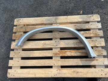 BMW X5 E70 NAKLADKA LISTWA BLOTNIKA 8036652