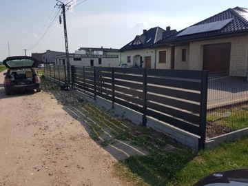Панельный забор, пролёт частокола