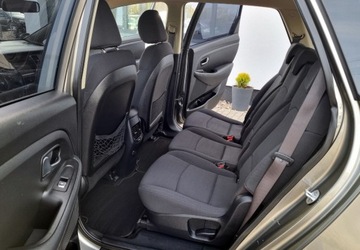 Kia Carens IV Minivan 2.0 GDI 166KM 2014 Kia Carens 2,0 Benzyna 166KM 7-Osob Navi Kamera Led 2.0 Benzyna 166KM, zdjęcie 22