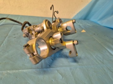 Верхняя полка подвески SUZUKI DL 1000 V-STROM 2002r