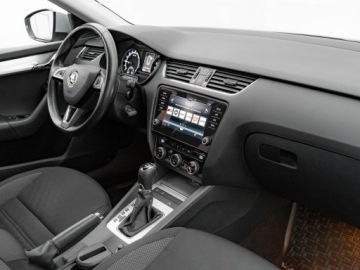 Skoda Octavia III Kombi Facelifting 2.0 TDI 150KM 2020 Škoda Octavia Skoda Octavia 2.0 TDI Ambition DSG, zdjęcie 31