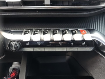 Peugeot 5008 II Crossover 1.6 THP 180KM 2019 Peugeot 5008 Salon Polska, klimatyzacja, tempomat,, zdjęcie 19