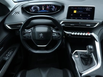 Peugeot 3008 II Crossover 2.0 BlueHDi 150KM 2018 Peugeot 3008 2.0 BlueHDi, Skóra, Navi, Klima, zdjęcie 6